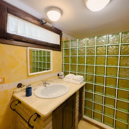 La Botte E Il Vino Rooms Capoterra Room photo